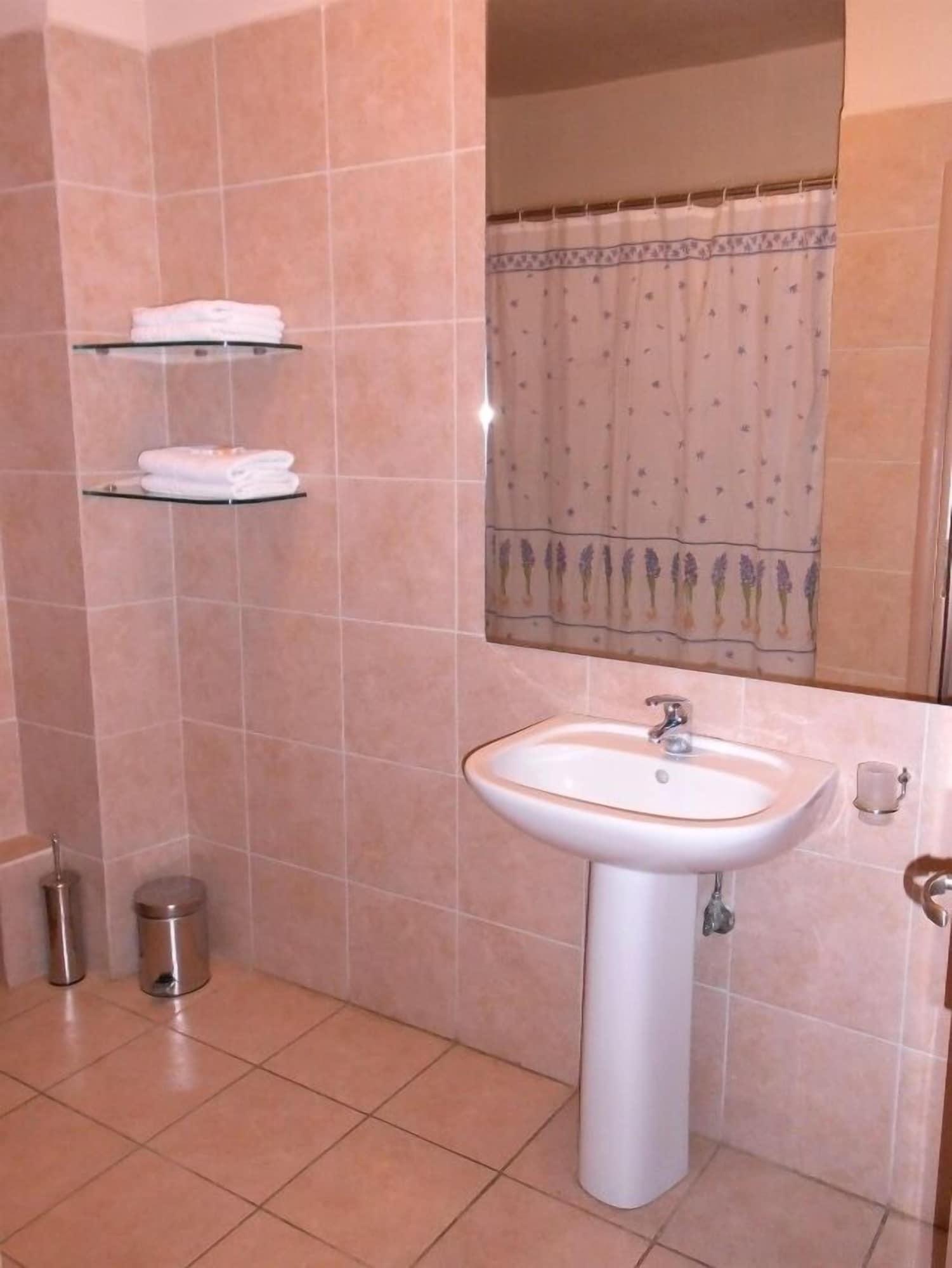 Lambrinos Suites Platanias  Exterior photo