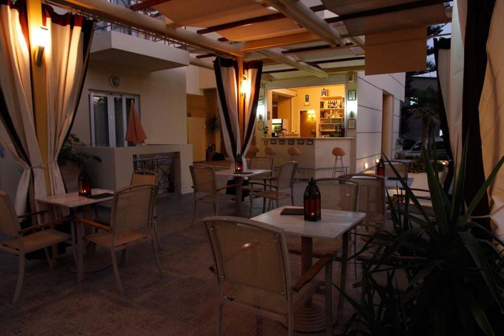 Lambrinos Suites Platanias  Exterior photo